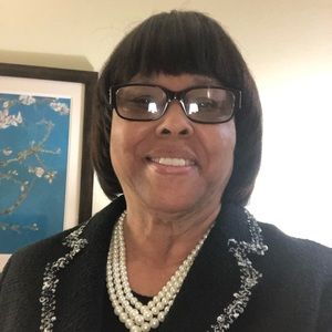 Meet your Posher, Alyce